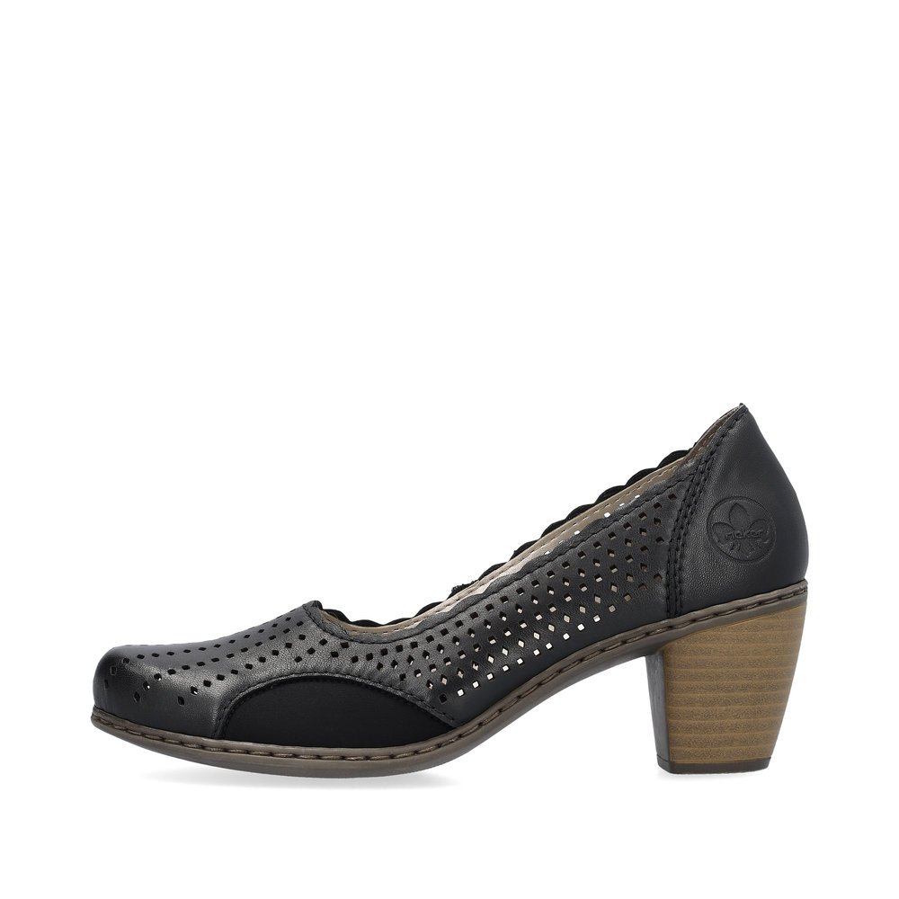 Midnight black Rieker women´s pumps 40952-00 in perforated look. Outside of the shoe.