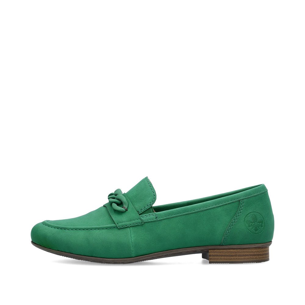Green Rieker women´s loafers 51999-52 with elastic insert as well as stylish chain. Outside of the shoe.
