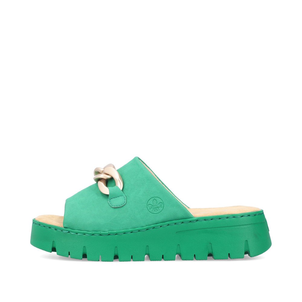 Green Rieker women´s mules V1088-52 with golden chain as well as slim fit E 1/2. Outside of the shoe.