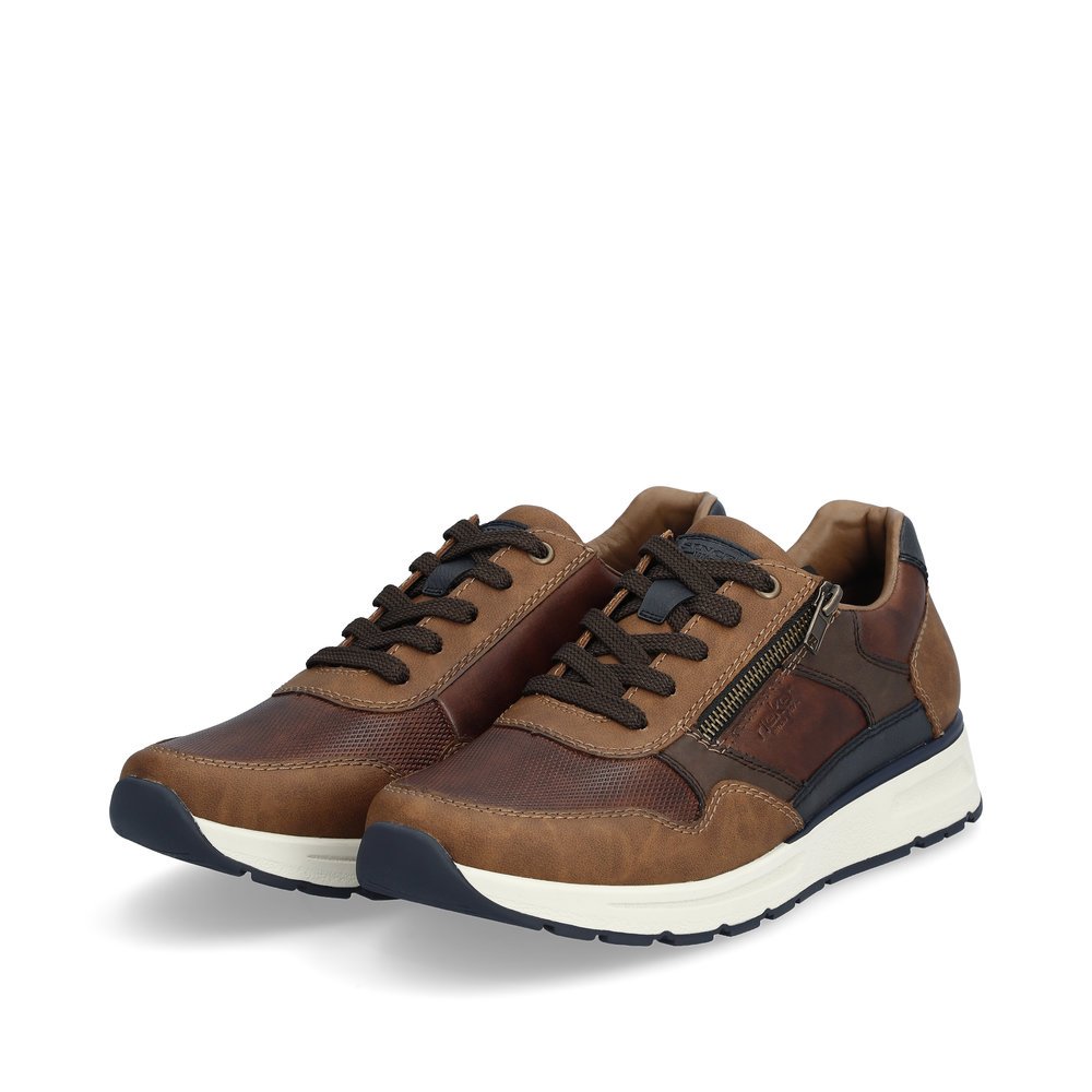 Hazel Rieker men´s low-top sneakers B0701-24 with zipper as well as comfort width G. Shoes laterally.