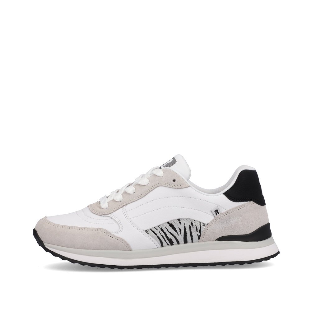 White Rieker women´s low-top sneakers 42506-80 with a super light sole. Outside of the shoe.
