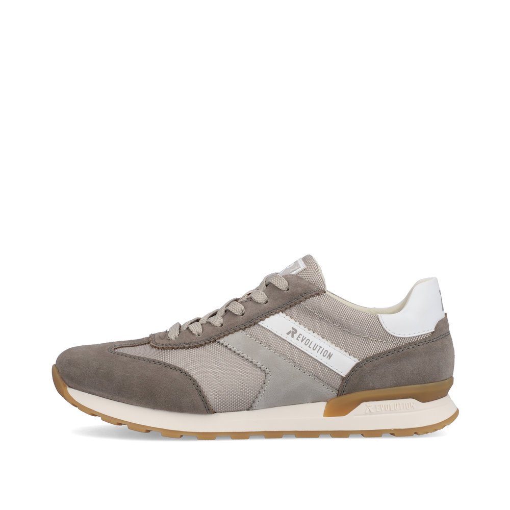 Grey Rieker men´s low-top sneakers U0301-60 with a light and grippy sole. Outside of the shoe.
