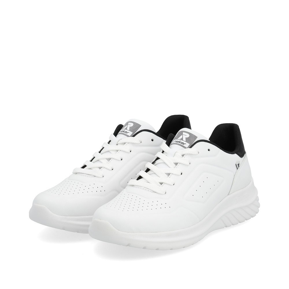 White Rieker men´s low-top sneakers U0501-80 with an ultra light sole. Shoes laterally.
