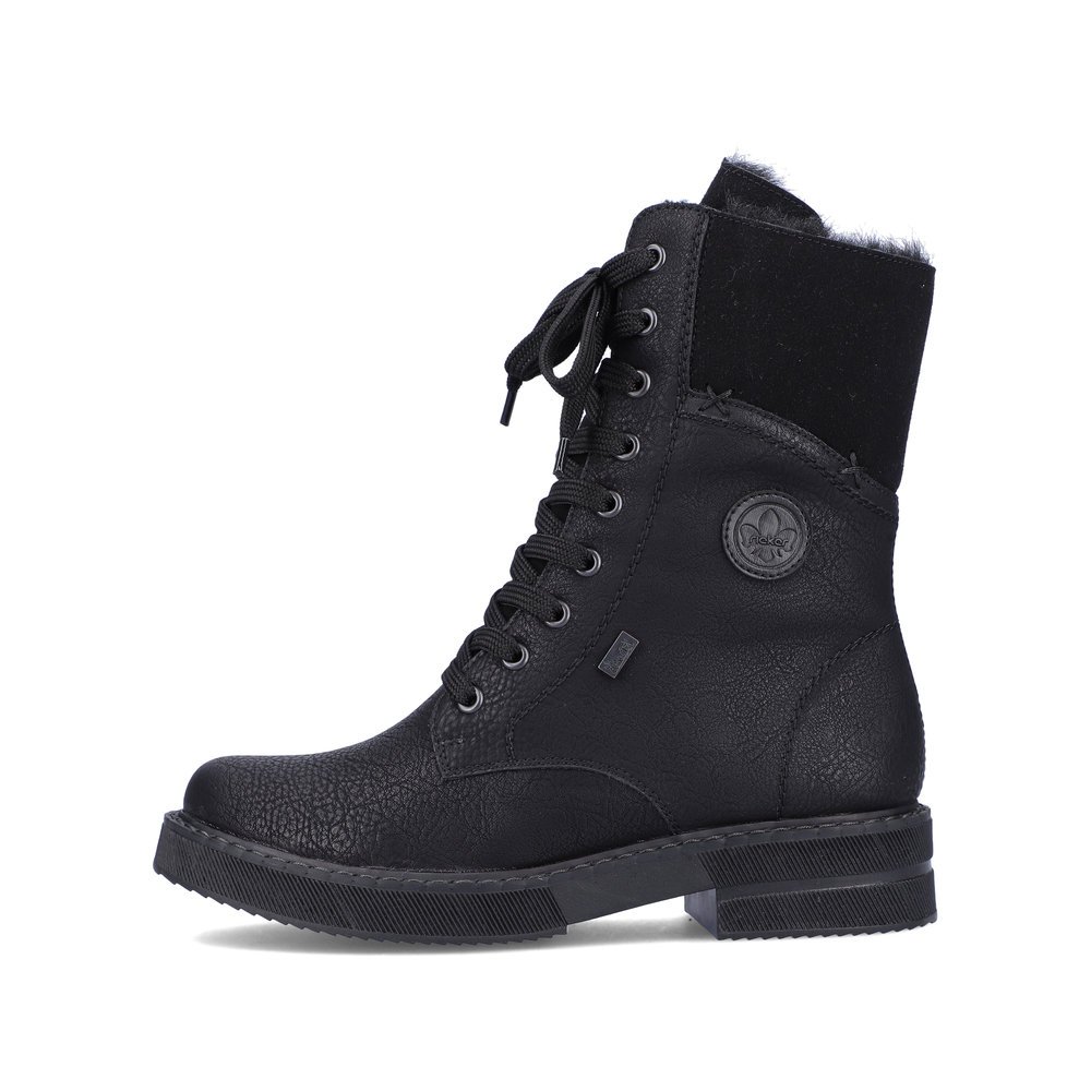 Jet black Rieker women´s biker boots 72048-01 with lacing and zipper. The outside of the shoe