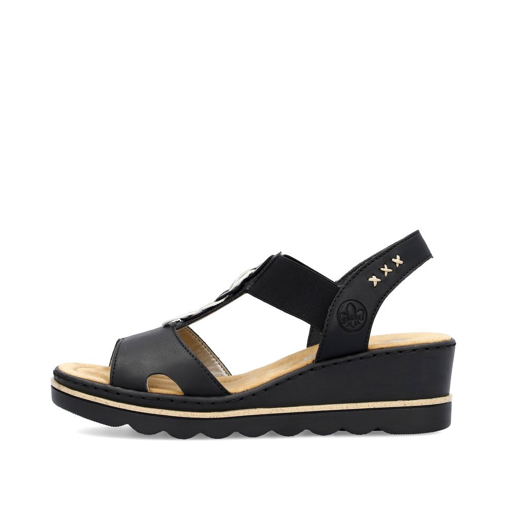 Jet black Rieker women´s wedge sandals 67498-00 with an elastic insert. Outside of the shoe.