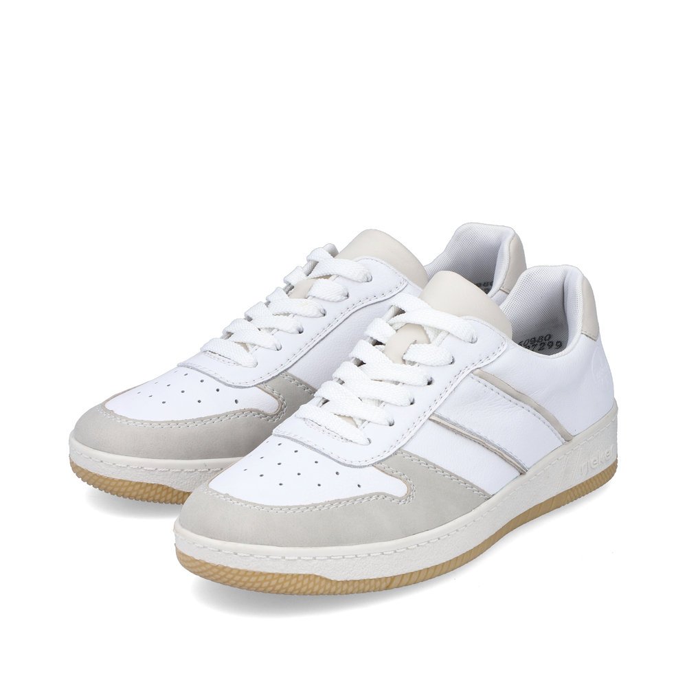 White Rieker women´s low-top sneakers M5509-80 with a durable sole. Shoes laterally.
