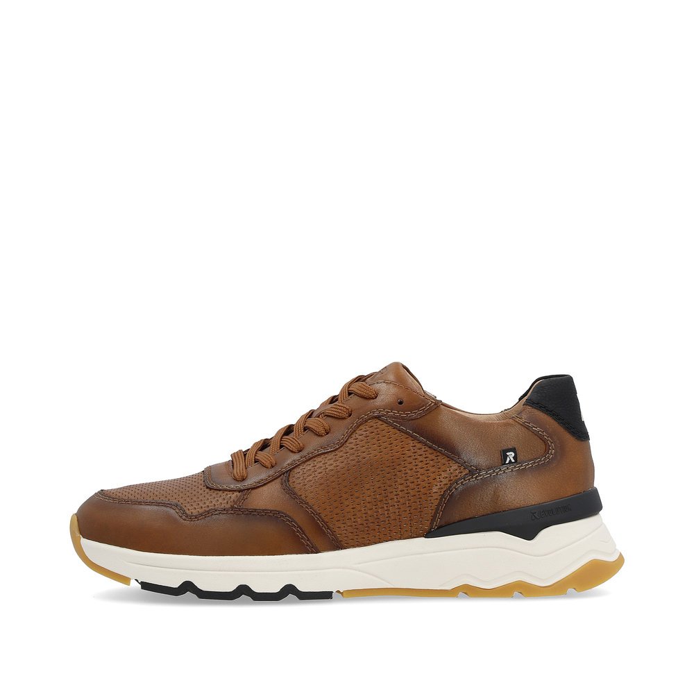Brown Rieker men´s low-top sneakers U0900-24 with a flexible and super light sole. Outside of the shoe.