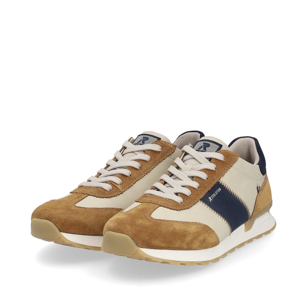 Beige Rieker men´s low-top sneakers U0306-60 with a light sole. Shoes laterally.