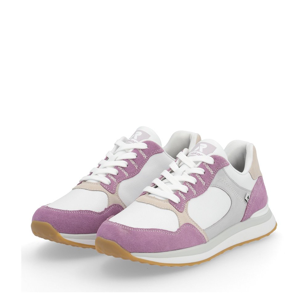 Purple Rieker women´s low-top sneakers 42508-80 with a super light sole. Shoes laterally.