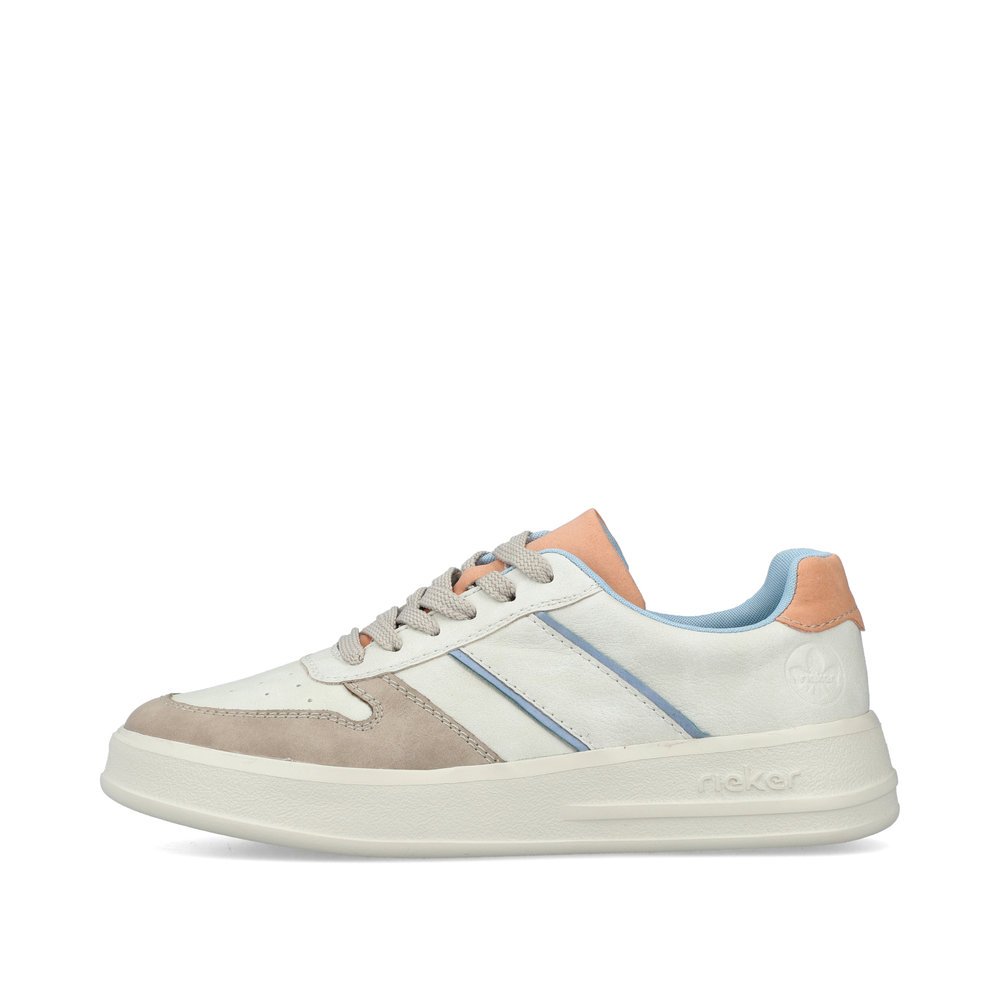 White vegan Rieker women´s low-top sneakers M8410-60 with lacing. Outside of the shoe.