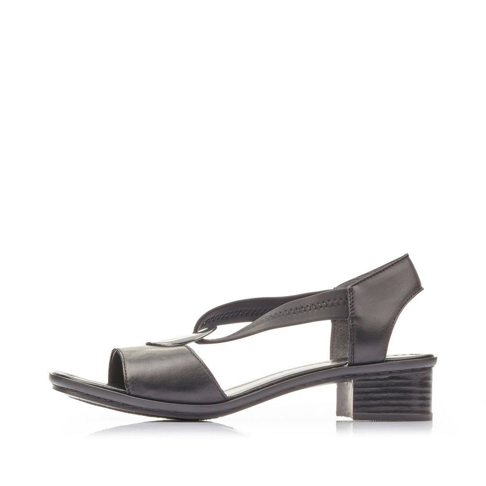Black Rieker women´s strap sandals 62662-01 with an elastic insert. Outside of the shoe.