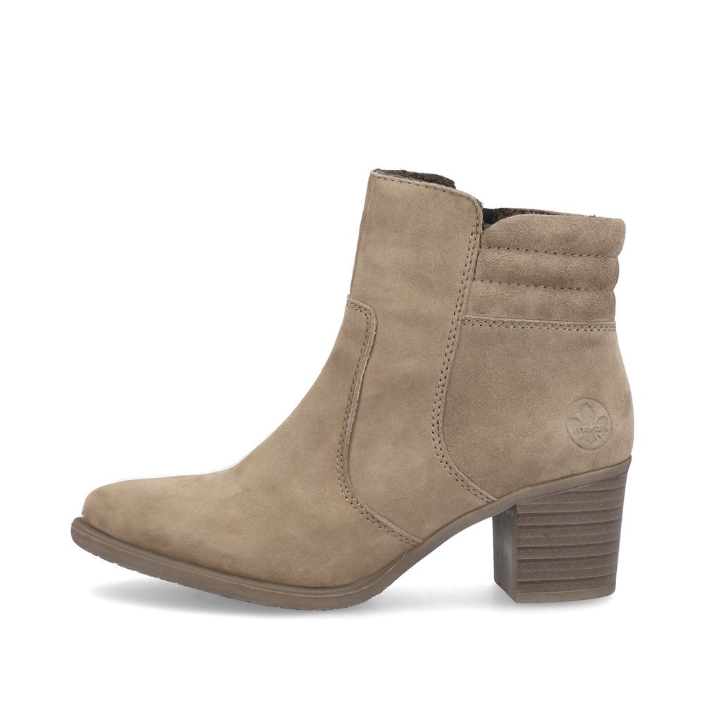 Beige brown Rieker women´s ankle boots Y2058-24 with profile sole with block heel. The outside of the shoe