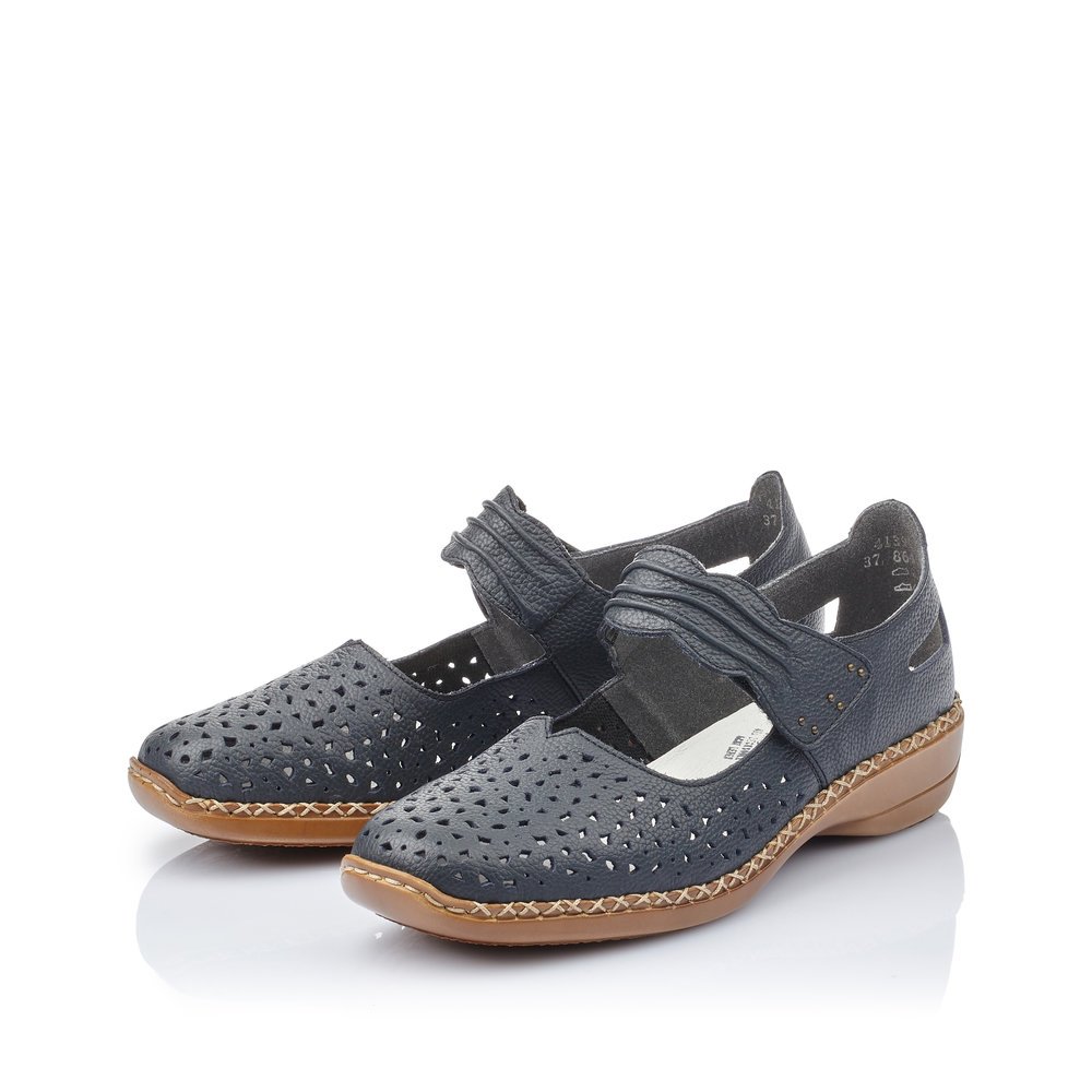 Navy blue Rieker women´s ballerinas 41399-14 with a hook and loop fastener. Shoes laterally.