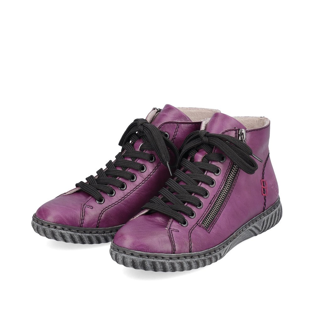Purple Rieker women´s lace-up boots N0921-30 with robust profile sole. Shoe laterally