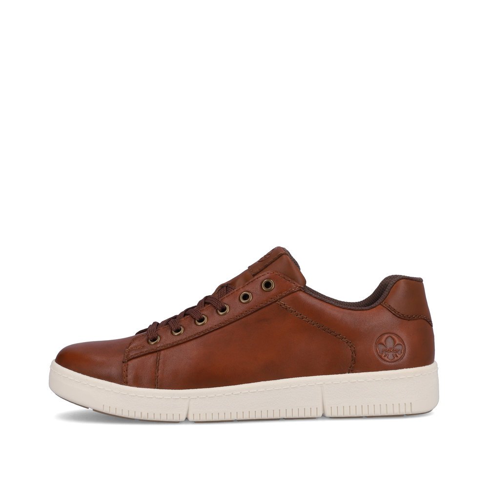 Espresso brown Rieker men´s low-top sneakers B7120-24 with lacing. Outside of the shoe.