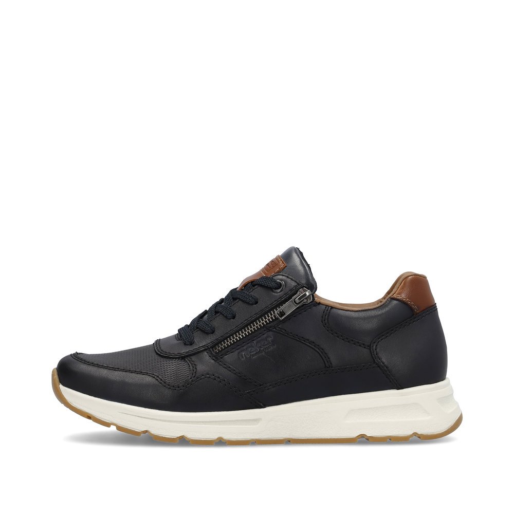 Blue Rieker men´s low-top sneakers B0701-14 with zipper as well as comfort width G. Outside of the shoe.