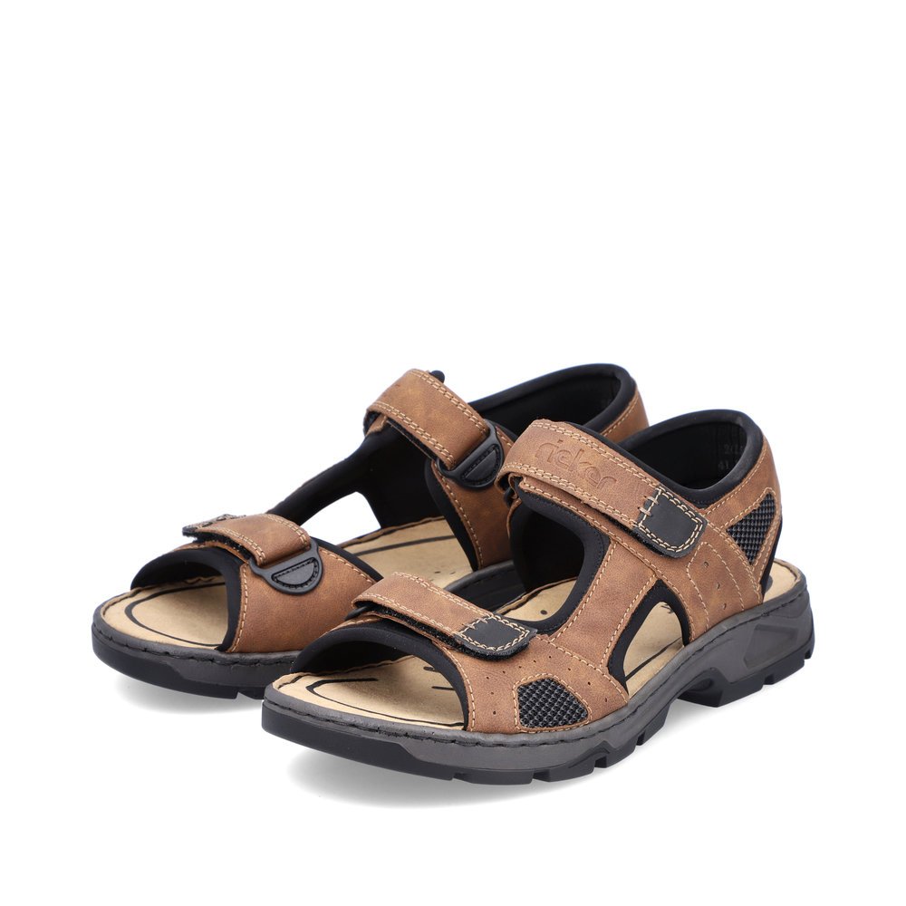 Hazel Rieker men´s hiking sandals 26156-25 with a hook and loop fastener. Shoes laterally.