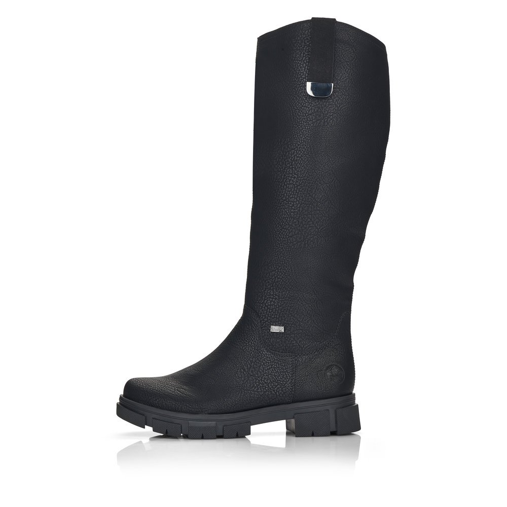 Jet black Rieker women´s high boots Y7190-00 with zipper as well as profile sole. The outside of the shoe