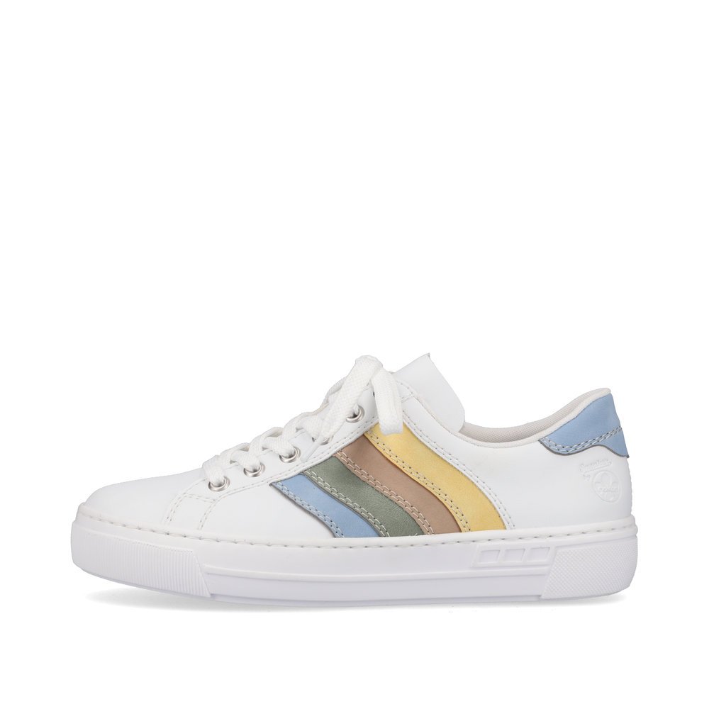 Brilliant white Rieker women´s low-top sneakers L8802-80 with lacing. Outside of the shoe.