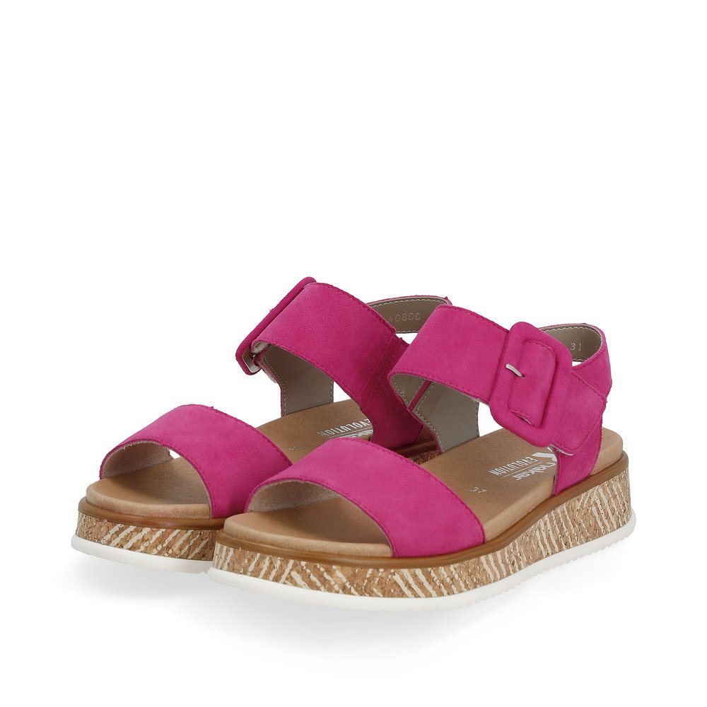 Rieker sandales à lanières roses femmes W0800-31 avec semelle à plateau. Chaussures inclinée sur le côté.