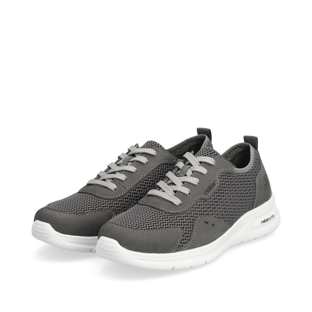 Grey Rieker men´s low-top sneakers B7305-45 with lacing. Shoes laterally.